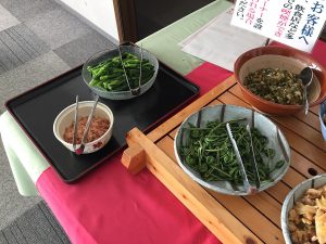 「こごみ」と「菜」